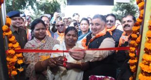 राम-नाम की धुन पर 850 भक्त रामलला के दर्शन के लिए अयोध्या रवाना पर्यटन एवं संस्कृति मंत्री राजेश अग्रवाल ने दिखाई हरी झंडी….