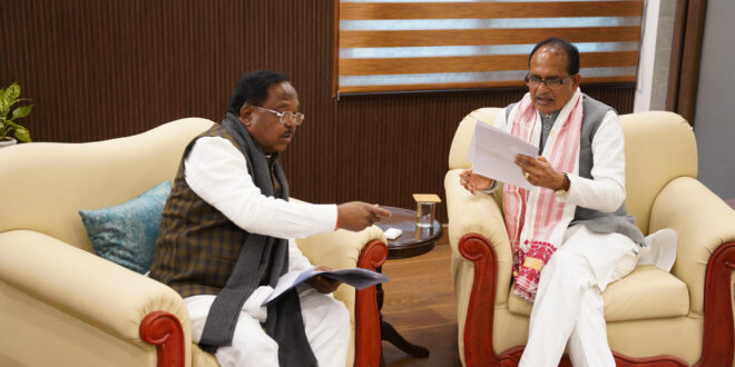 मंत्री रामविचार नेताम ने केन्द्रीय कृषि मंत्री चौहान से की मुलाकात: मक्का एवं दलहन प्रोत्साहन के लिए मिली 30.42 करोड़ की स्वीकृति, राज्य में मक्का एवं दलहन उत्पादन को मिलेगा बढ़ावा…..