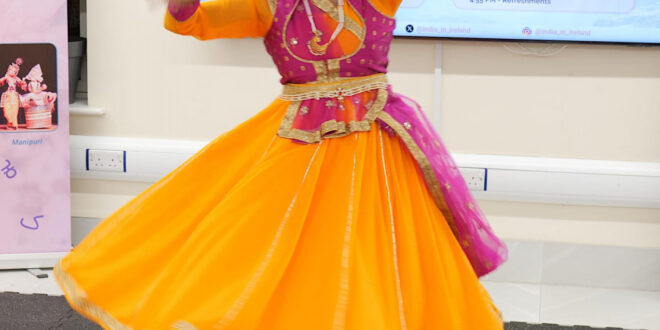 छत्तीसगढ़ की कला आयरलैंड तक पहुँची: डबलिन में छत्तीसगढ़ की लोकसंस्कृति की गूंज….