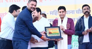 शिक्षा के साथ संस्कार का होना आवश्यक- राजस्व मंत्री टंक राम वर्मा…..