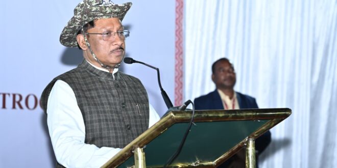 मुख्यमंत्री विष्णु देव नारायणपुर में जवानों से मिले और हौसला बढ़ाया….