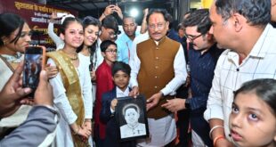 मुख्यमंत्री विष्णुदेव साय को मिलीं जन-जन की शुभकामनाएं, जन्मदिन पर मुख्यमंत्री निवास बना उल्लास का केंद्र