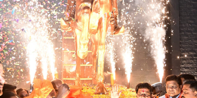 उप मुख्यमंत्री विजय शर्मा ने छत्रपति शिवाजी के प्रतिमा का किया लोकार्पण….