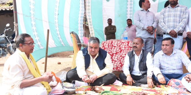 पर्यटन एवं संस्कृति मंत्री राजेश अग्रवाल ने लखनपुर क्षेत्र में 259.68 लाख रू. के विकास कार्यों का किया भूमिपूजन….