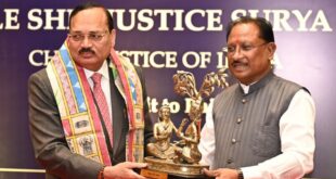 मुख्यमंत्री विष्णुदेव साय ने भारत के मुख्य न्यायाधीश न्यायमूर्ति सूर्यकांत का किया आत्मीय स्वागत….