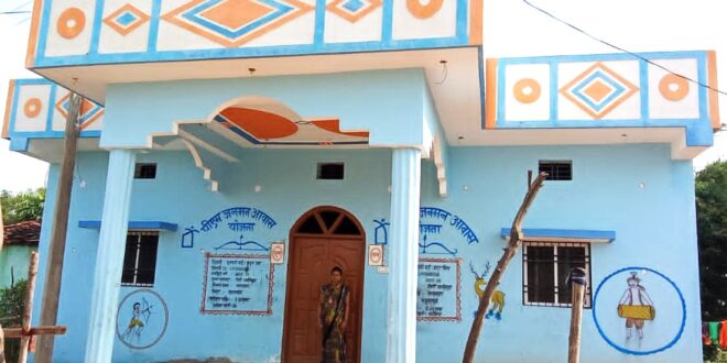 प्रधानमंत्री आवास योजना के क्रियान्वयन में महासमुंद जिला राज्य में दूसरे स्थान पर, 10 माह में जिले में कुल 27 हजार 441 आवासों का निर्माण पूर्ण….