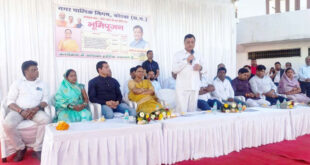 बंगाली चाल में वर्षो से व्याप्त पानी की किल्लत होगी दूर, वार्ड क्र. 15 एवं 09 में पेयजल व्यवस्था होगी सुदृढ़: उद्योग मंत्री लखनलाल देवांगन….