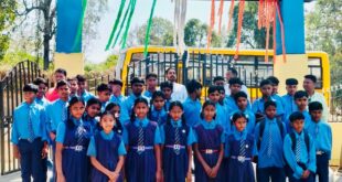 नक्सल प्रभावित क्षेत्र के बच्चों को मिला शैक्षणिक भ्रमण का अवसर: ‘नियद नेल्लानार’ योजना के तहत मिसमा और सामसट्टी के विद्यार्थियों ने देखा विज्ञान का संसार….