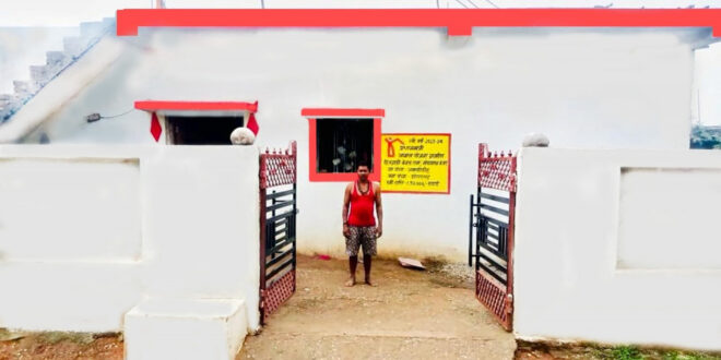 प्रधानमंत्री सूर्यघर मुफ्त बिजली योजना से रोशन हुआ मनोज साहू का घर….