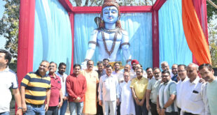 18 फीट ऊंचे शिव प्रतिमा का उद्योग मंत्री लखन लाल देवांगन ने पूजन अर्चना कर किया अनावरण, विभिन्न धार्मिक अनुष्ठानों में हुए सम्मिलित….