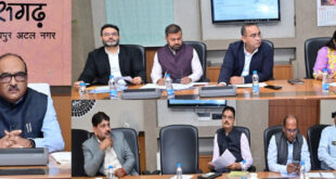 मुख्य सचिव ने रेल परियोजनाओं की समीक्षा की…..