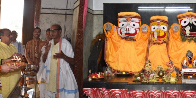 राज्यपाल रमेन डेका ने किए महाप्रभु श्री जगन्नाथ भगवान के दर्शन….