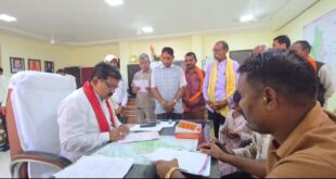 उपमुख्यमंत्री विजय शर्मा ने विधायक कार्यालय में लोगों से की मुलाकात….