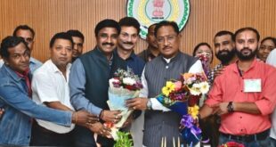 मुख्यमंत्री से छत्तीसगढ़ कर्मचारी अधिकारी फेडरेशन के प्रतिनिधिमंडल ने की मुलाकात….