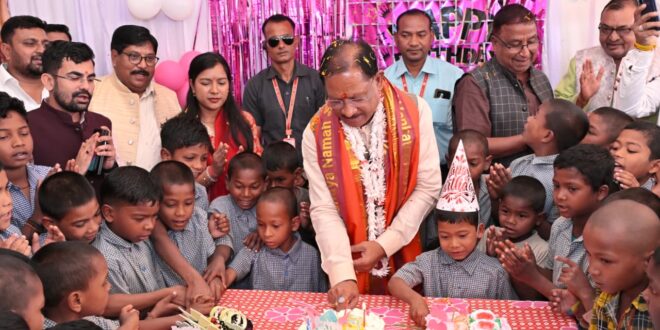 बच्चों के चेहरों की मुस्कान बना मुख्यमंत्री विष्णुदेव साय के जन्मदिन का सबसे बड़ा उपहार…..
