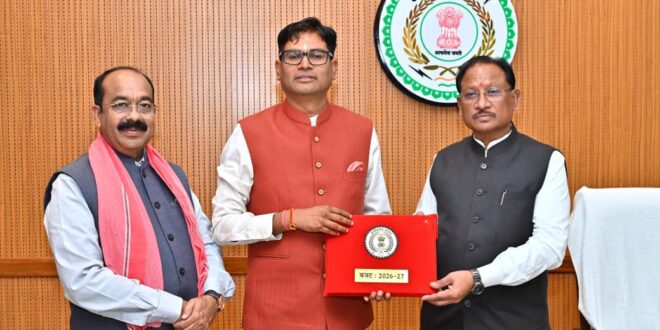 मुख्यमंत्री विष्णु देव साय से आज विधानसभा परिसर स्थित उनके कक्ष में वित्त मंत्री ओपी चौधरी ने वित्तीय वर्ष 2026-27 का बजट प्रस्तुत करने से पूर्व मुलाकात की…