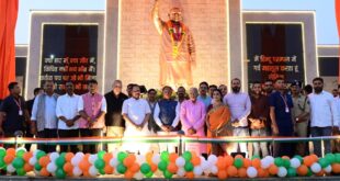 अटल परिसर से विकास का नया अध्याय: मुख्यमंत्री विष्णुदेव साय ने बिलासपुर में 26 करोड़ से अधिक के विकास कार्यों का किया लोकार्पण और शिलान्यास…..