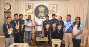 असम के तैराकों ने राज्यपाल डेका से की सौजन्य भेंट, 9 पदक जीतकर बने फर्स्ट रनर-अप….