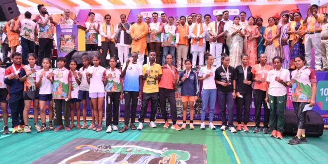 बस्तर हेरिटेज मैराथन 2026 : 9,800 से अधिक धावकों के साथ रचा इतिहास, वैश्विक मंच पर चमका बस्तर….