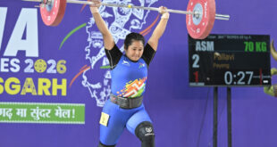 चार साल की बेटी को घर पर छोड़, असम की भारोत्तोलक पल्लवी ने जीता खेलो इंडिया ट्राइबल गेम्स में पदक….