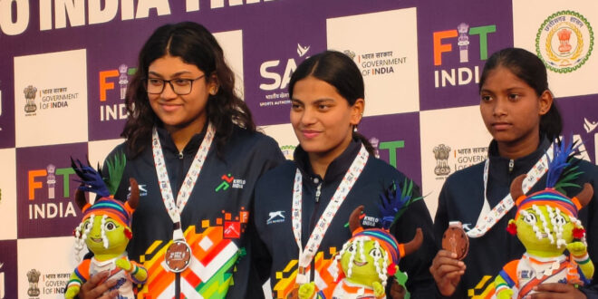 कर्नाटक के तैराक मणिकांता ने स्वर्ण पदकों की हैट्रिक पूरी की, छत्तीसगढ़ की अनुष्का भगत ने जीता दूसरा पदक…..