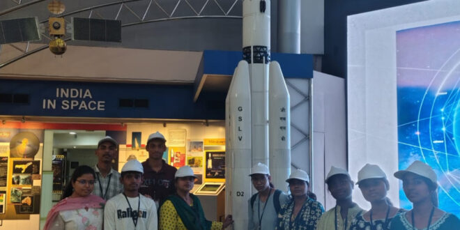 पीएम श्री योजना के तहत विद्यार्थियों ने कोलकाता में लिया ज्ञान-विज्ञान का अनुभव….