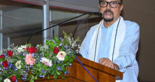 अपनी भावनाओं, दुख और खुशी को व्यक्त करने का सबसे सरल और सशक्त माध्यम हमारी मातृभाषा होती है- रमेन डेका….