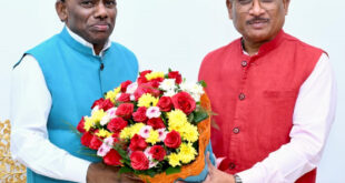 मुख्यमंत्री विष्णु देव साय से गोवा के खेल एवं जनजातीय कल्याण मंत्री रमेश तावड़कर की सौजन्य भेंट….