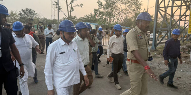 उद्योग एवं सार्वजनिक उपक्रम मंत्री लखनलाल देवांगन ने किया वेदांता पावर प्लांट के घटनास्थल का निरीक्षण….