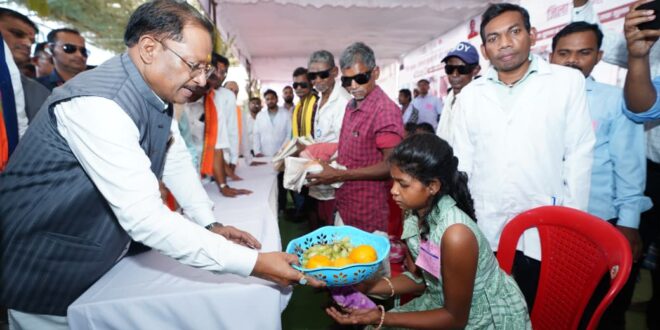 कटे होंठ से टूटी हिम्मत तक… एक ऑपरेशन और बदल गई जिंदगी, सुकमा की बेटी लावण्या को मिली नई मुस्कान, मुख्यमंत्री ने दिया आशीर्वाद…..