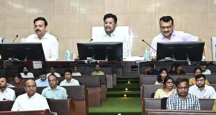 चार जिले के सहायक आयुक्त को शो-कॉज नोटिस, प्रमुख सचिव सोनमणि बोरा ने ली राज्य स्तरीय विभागीय बैठक….