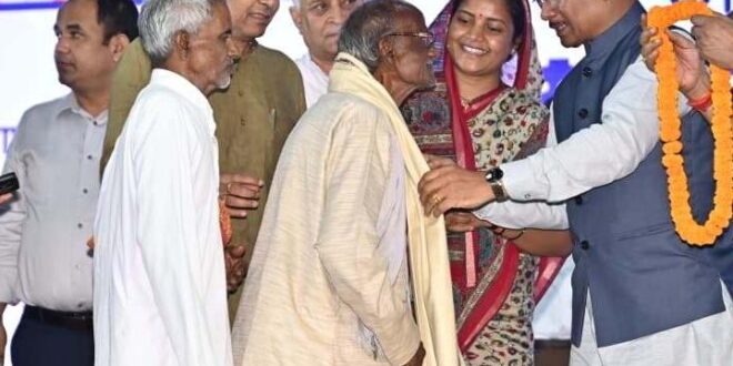 छत्तीसगढ़ में वरिष्ठ नागरिकों के लिए मजबूत सामाजिक सुरक्षा तंत्र, सम्मान, सुरक्षा और आत्मनिर्भरता की दिशा में प्रभावी पहल: मुख्यमंत्री विष्णु देव साय…..