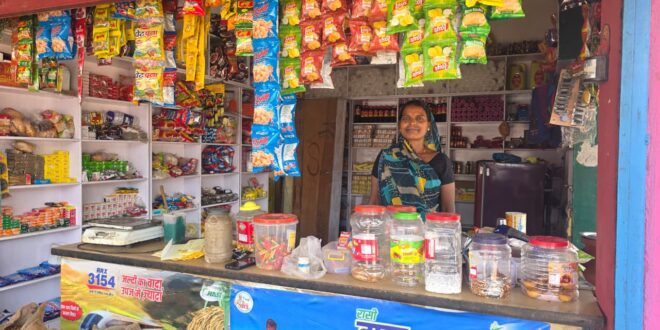 ‘बिहान’ योजना से बदल रही ग्रामीण महिलाओं की तस्वीर, बिलासो बाई बनीं ‘लखपति दीदी’, किराना व्यवसाय से सालाना 2 लाख रुपये तक की बचत, आत्मनिर्भरता की बनी मिसाल…..