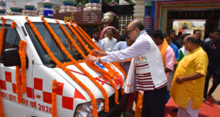 राज्यपाल रमेन डेका ने श्री जगन्नाथ मंदिर ट्रस्ट को सौंपी एम्बुलेंस की चाबी….