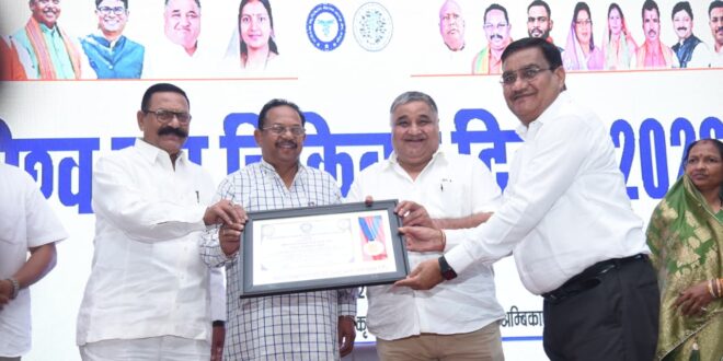 ग्रामीण अर्थव्यवस्था का मजबूत आधार स्तंभ हमारा पशुधन-पर्यटन एवं संस्कृति मंत्री राजेश अग्रवाल….