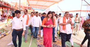 पर्यटन एवं संस्कृति मंत्री राजेश अग्रवाल कवर्धा के जानकी वन धाम शिवालय में आयोजित प्राण-प्रतिष्ठा समारोह में हुए शामिल…..