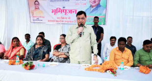 विकास की नींव रखने वाले हाथों का सम्मान: श्रमिक सम्मेलन में योजनाओं की सौगात से खिले श्रमिकों के चेहरे…..