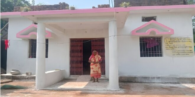 प्रधानमंत्री आवास योजना से जशपुर में बदली हजारों परिवारों की जिंदगी, पक्की छत के नीचे सुरक्षित और सम्मानजनक जीवन, विशेष पिछड़ी जनजातियों को भी मिला आशियाना…..