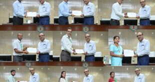 ई-ऑफिस से परिलक्षित हो रही है श्रेष्ठ कार्य संस्कृति, मंत्रालय में ई-ऑफिस एवं बायोमेट्रिक अटेंडेंस के लिए श्रेष्ठ कर्मचारियों को किया गया सम्मानित….