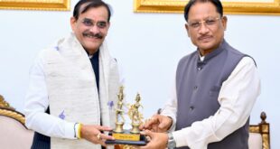 मुख्यमंत्री से सांसद विष्णु दत्त शर्मा ने की सौजन्य मुलाकात…..