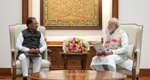 बस्तर 2.0 की शुरुआत : मुख्यमंत्री साय ने पीएम मोदी को दिया आमंत्रण, विकास का ब्लूप्रिंट सौंपा….