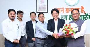 मुख्यमंत्री विष्णु देव साय से जापान के प्रतिनिधिमंडल की सौजन्य मुलाकात: निवेश, तकनीकी सहयोग और औद्योगिक विस्तार को लेकर हुई विस्तृत चर्चा…..