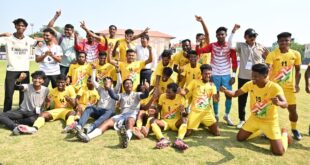 फुटबॉल में छत्तीसगढ़ को रजत पदक : फाइनल में कड़े मुकाबले में पश्चिम बंगाल से 0-1 से मिली हार….