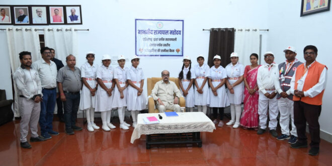 राज्यपाल रमेन डेका से रेडक्रॉस प्रतिनिधियों ने की सौहार्दपूर्ण भेंट…..