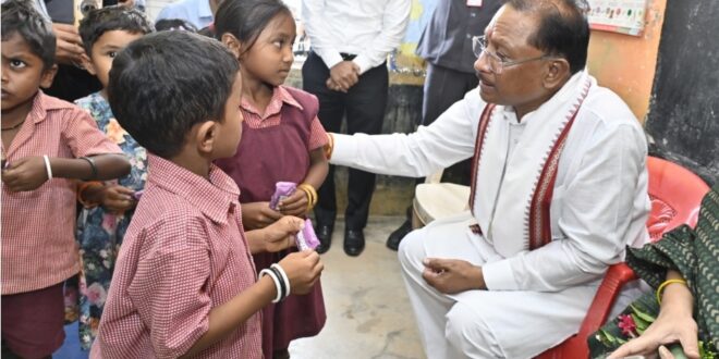 ‘बगिया से बस्तर’ तक गूंजा सुशासन का स्वर-जनता से सीधा संवाद बना विश्वास का आधार, 40 दिवसीय ‘सुशासन तिहार’ में गांव-गांव पहुंच रहा प्रशासन…..