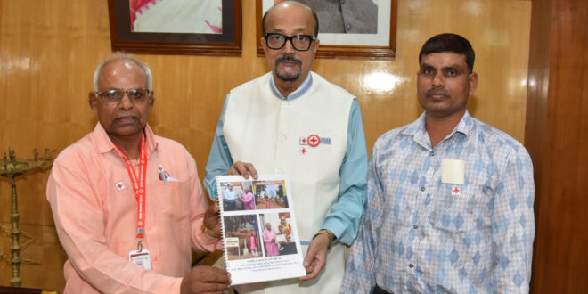 राज्यपाल रमेन डेका ने गोद ग्राम सोनपुरी के समग्र विकास के लिए दिए आवश्यक निर्देश…..