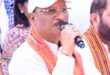 सरगुजा जिले के ग्राम सिलमा में अचानक उतरा मुख्यमंत्री विष्णु देव साय का हेलीकॉप्टर, खाट में बैठकर ग्रामीणों से किया संवाद: सुनी समस्याएं, समाधान के दिए निर्देश….