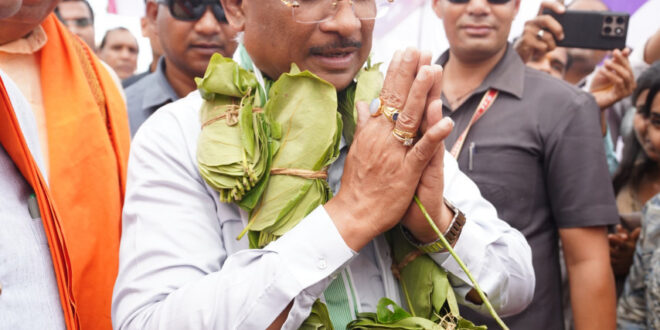 करही बाजार में सुशासन तिहार: मुख्यमंत्री ने तेन्दूपत्ता संग्राहकों व होनहार विद्यार्थियों को दी लाखों की सौगात…