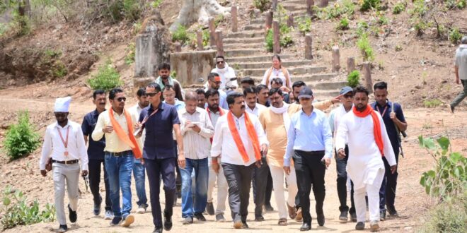 उप मुख्यमंत्री विजय शर्मा ने भोरमदेव कॉरिडोर निर्माण का किया निरीक्षण, बैठक लेकर की प्रगति की गहन समीक्षा….