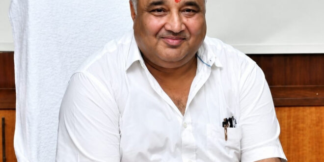 ‘आत्मविश्वास, धैर्य और सकारात्मक सोच ही सफलता की कुंजी’- मंत्री राजेश अग्रवाल….